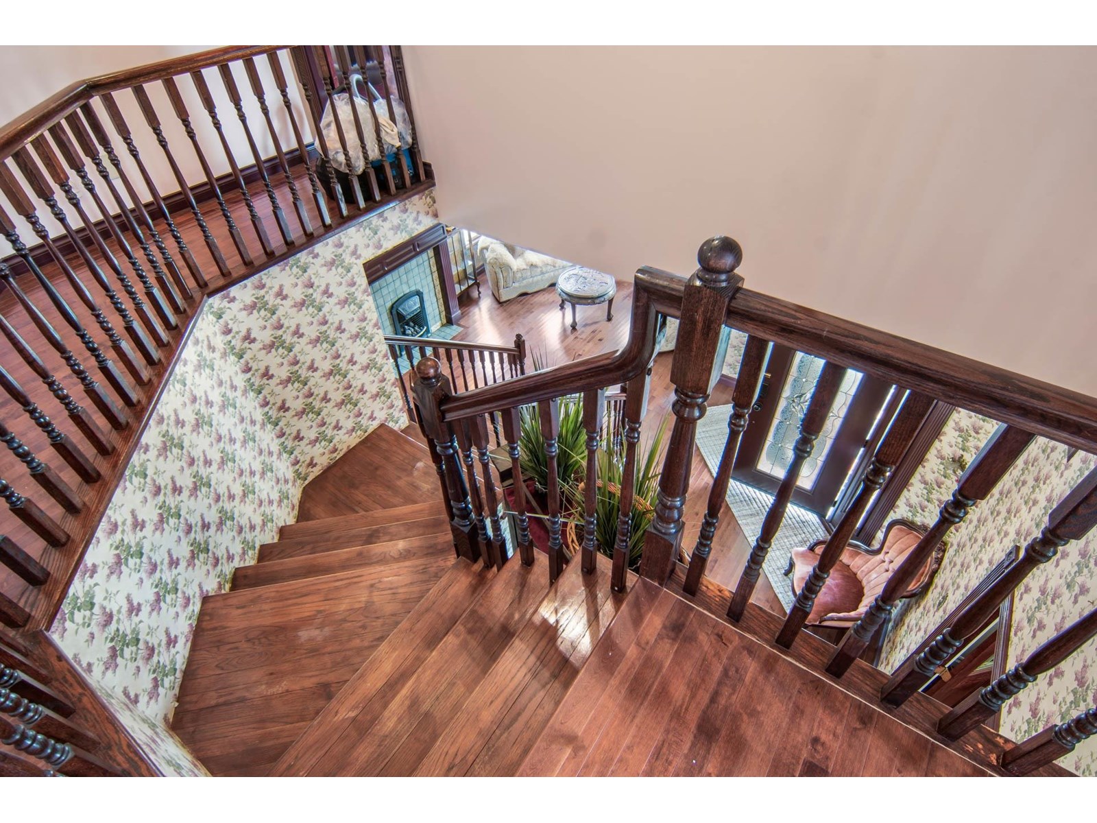 864 HOT SPRINGS ROAD, Harrison Hot Springs, Harrison Hot Springs