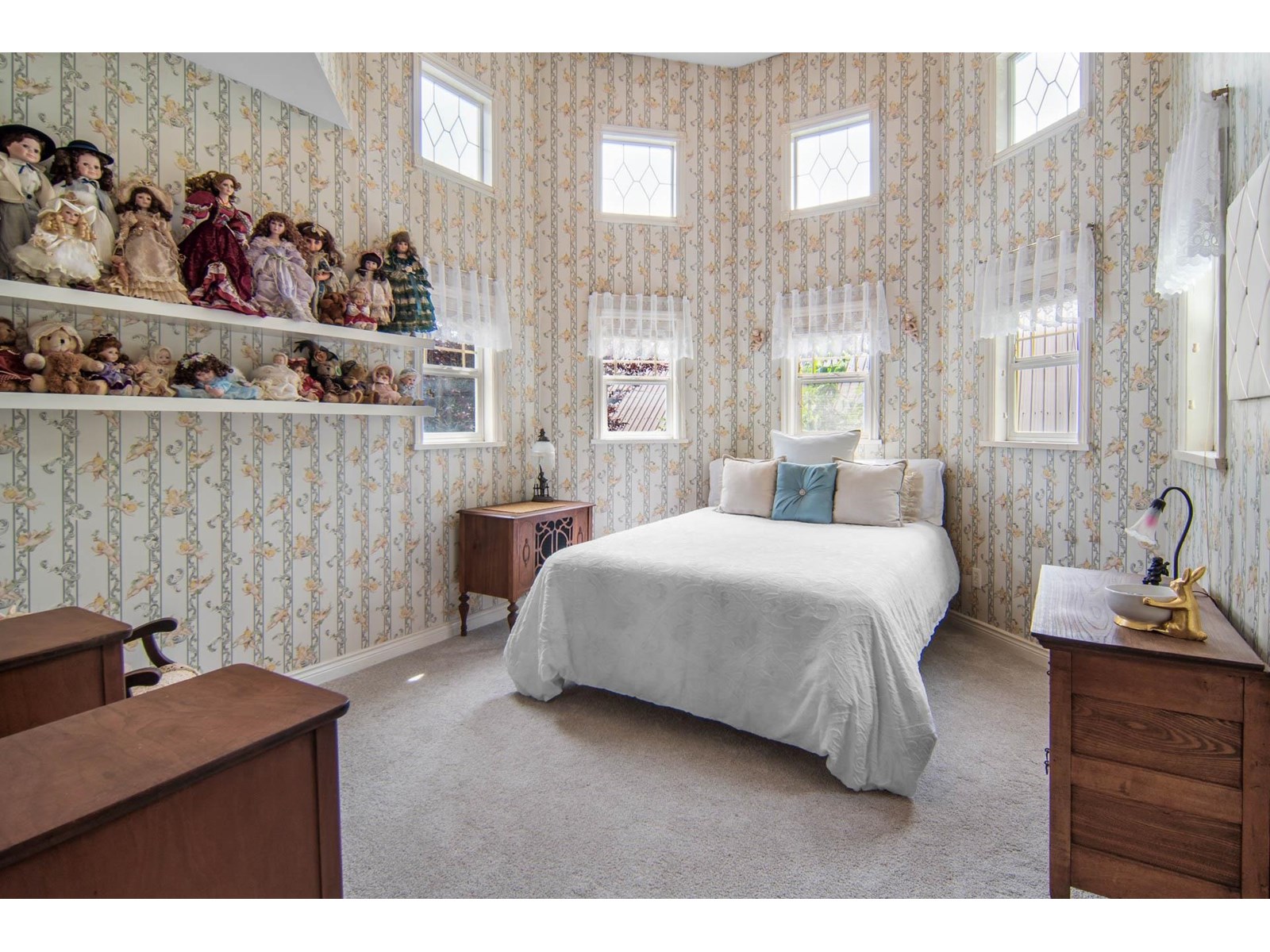 864 HOT SPRINGS ROAD, Harrison Hot Springs, Harrison Hot Springs