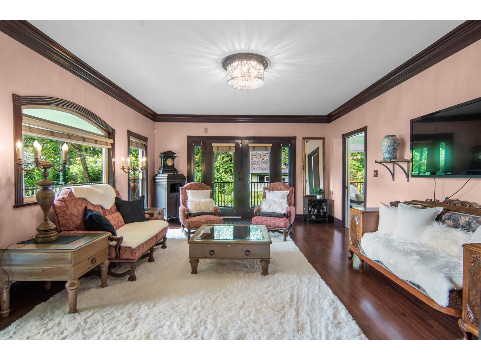 864 HOT SPRINGS ROAD, Harrison Hot Springs, Harrison Hot Springs