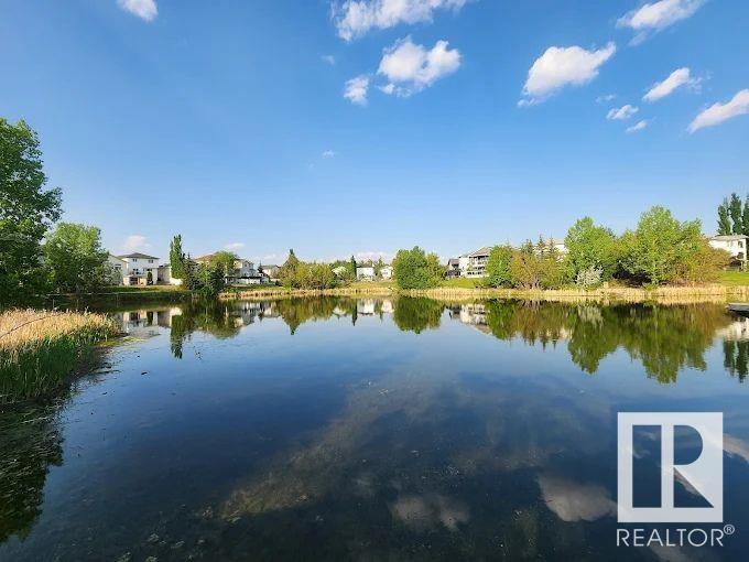 Photo 6 of 16828 117 St Nw, Edmonton AB