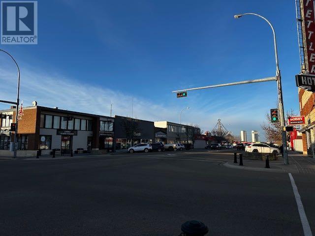 Photo 25 of 5001 50 Street, Stettler AB