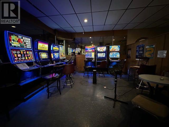 Photo 3 of 5001 50 Street, Stettler AB