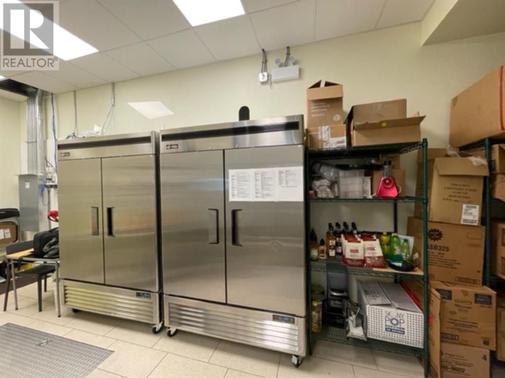 Photo 21 of 130 74 Mauretania Road W, Lethbridge AB