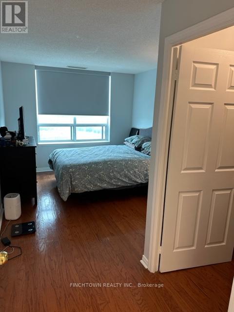 Photo 13 of Ph 18 39 Oneida Crescent, Richmond Hill ON