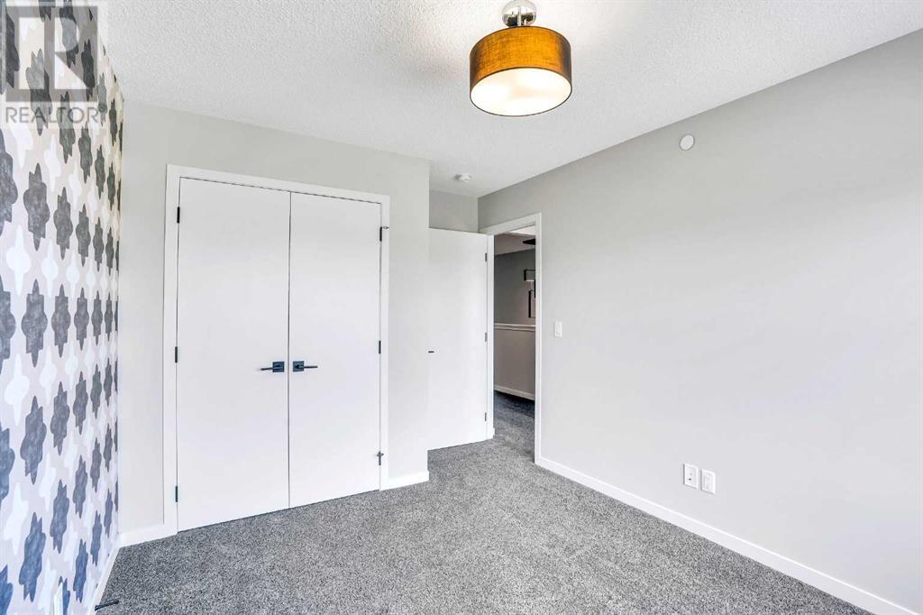 Single Family House for Sale in  LIVINGSTON Avenue NE Livingston Calgary 