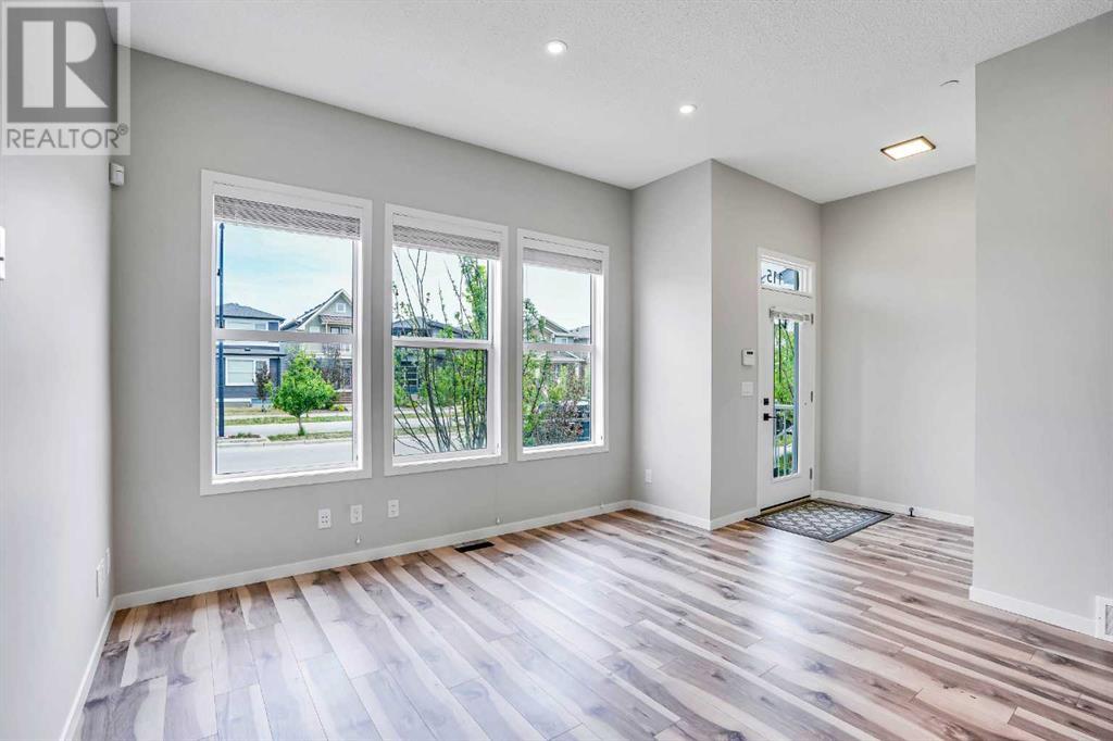 Single Family House for Sale in  LIVINGSTON Avenue NE Livingston Calgary 