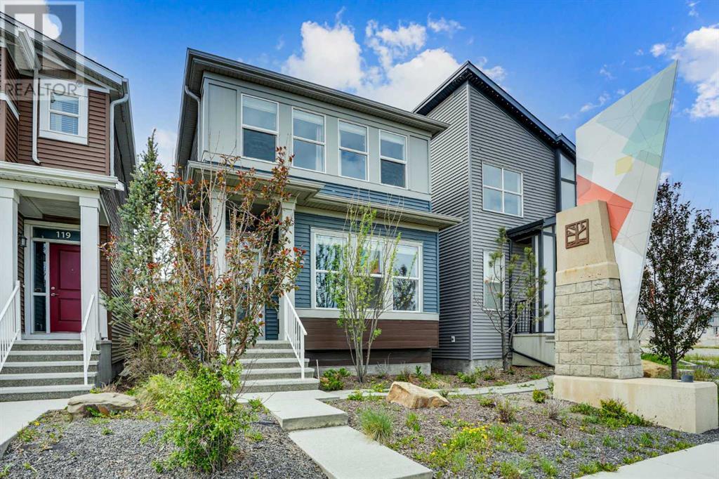 Single Family House for Sale in  LIVINGSTON Avenue NE Livingston Calgary 