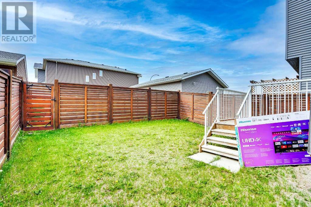 Single Family House for Sale in  LIVINGSTON Avenue NE Livingston Calgary 