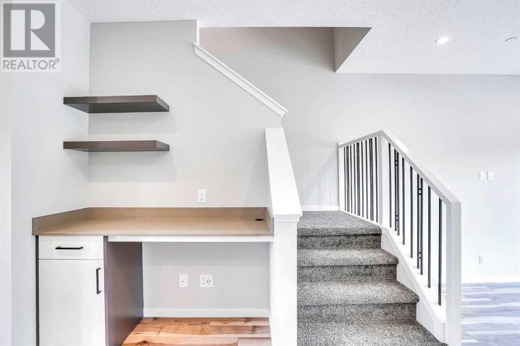 Single Family House for Sale in  LIVINGSTON Avenue NE Livingston Calgary 