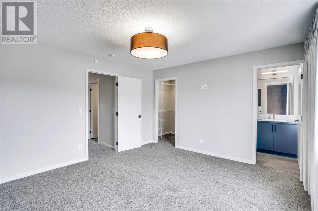 Single Family House for Sale in  LIVINGSTON Avenue NE Livingston Calgary 