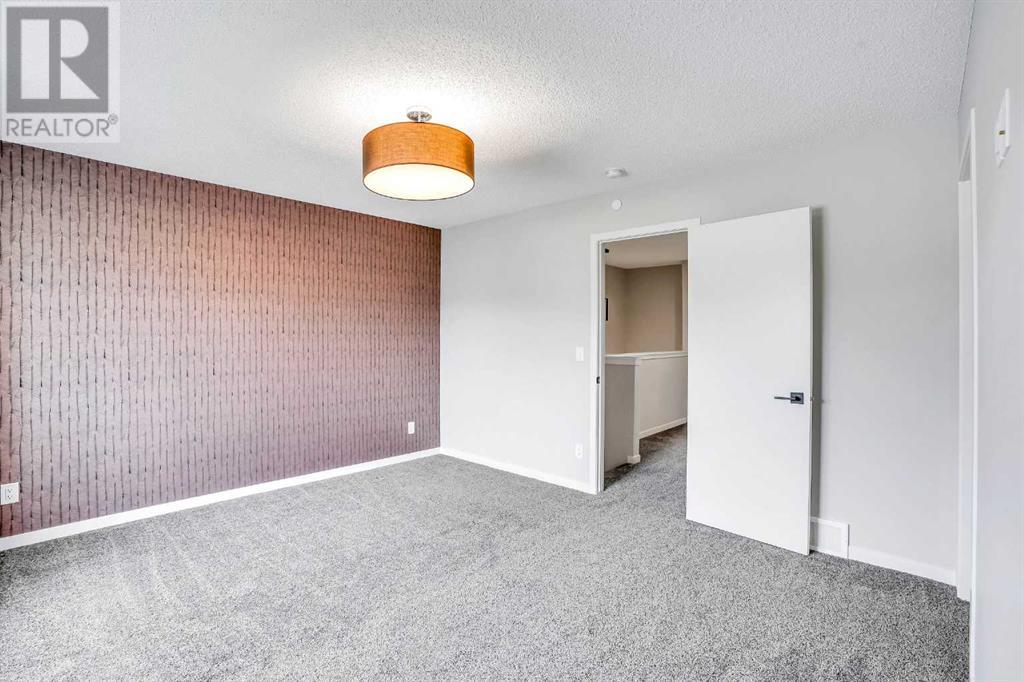 Single Family House for Sale in  LIVINGSTON Avenue NE Livingston Calgary 