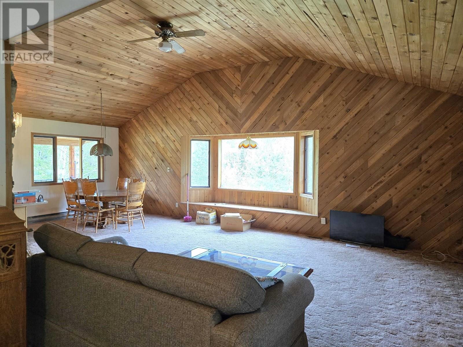 13151 MAPES ROAD, Vanderhoof
