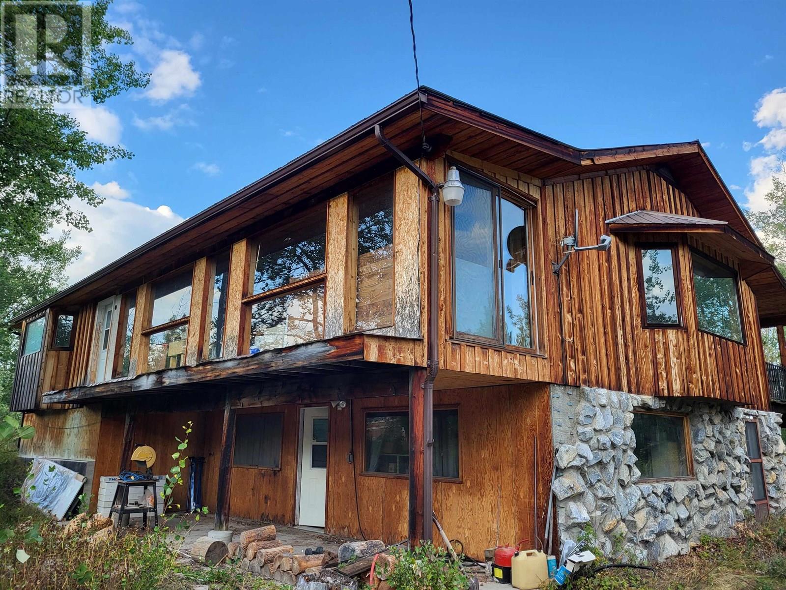 13151 MAPES ROAD, Vanderhoof