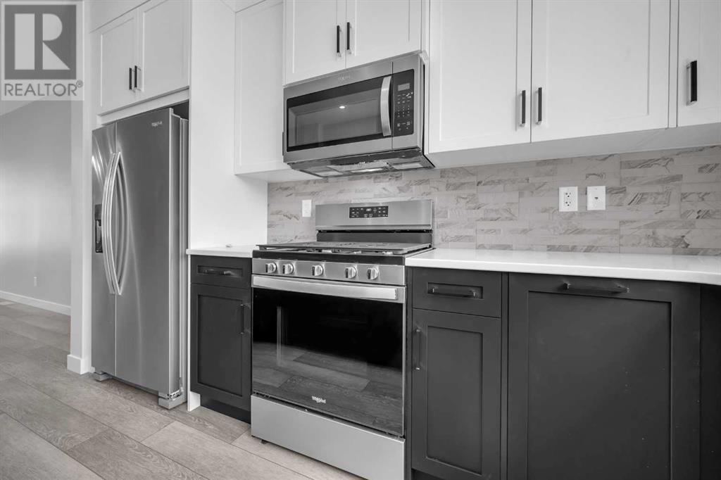 Photo 11 of 27 Amblefield Avenue Nw, Calgary AB