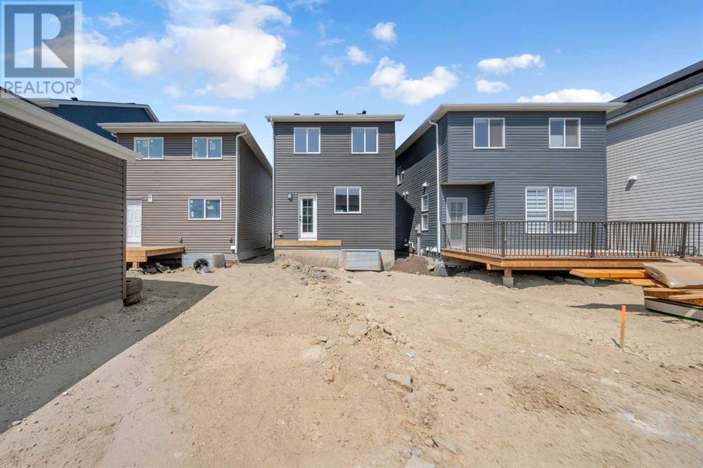 Photo 25 of 27 Amblefield Avenue Nw, Calgary AB