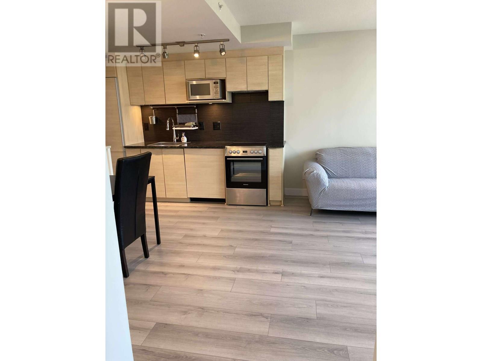 Photo 10 of 704 488 Sw Marine Drive, Vancouver BC