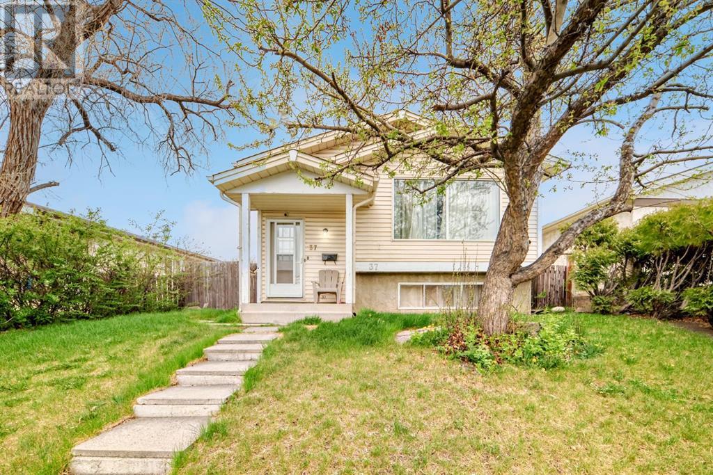37 Aberdare Crescent NE, Calgary, Alberta