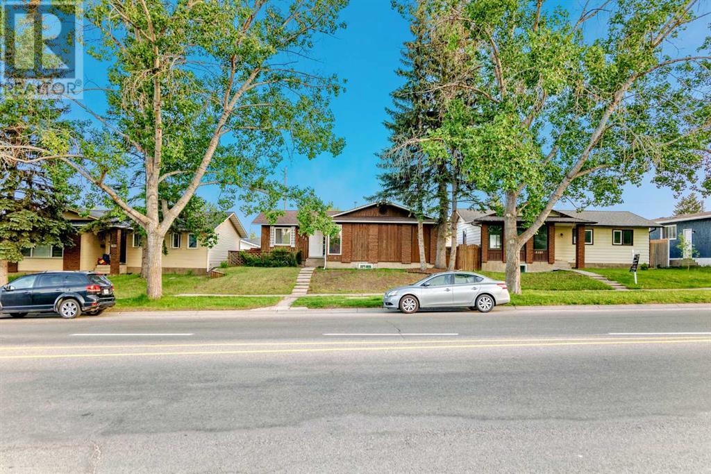 Single Family House Bungalow for Sale in   Avenue NE Whitehorn Calgary 