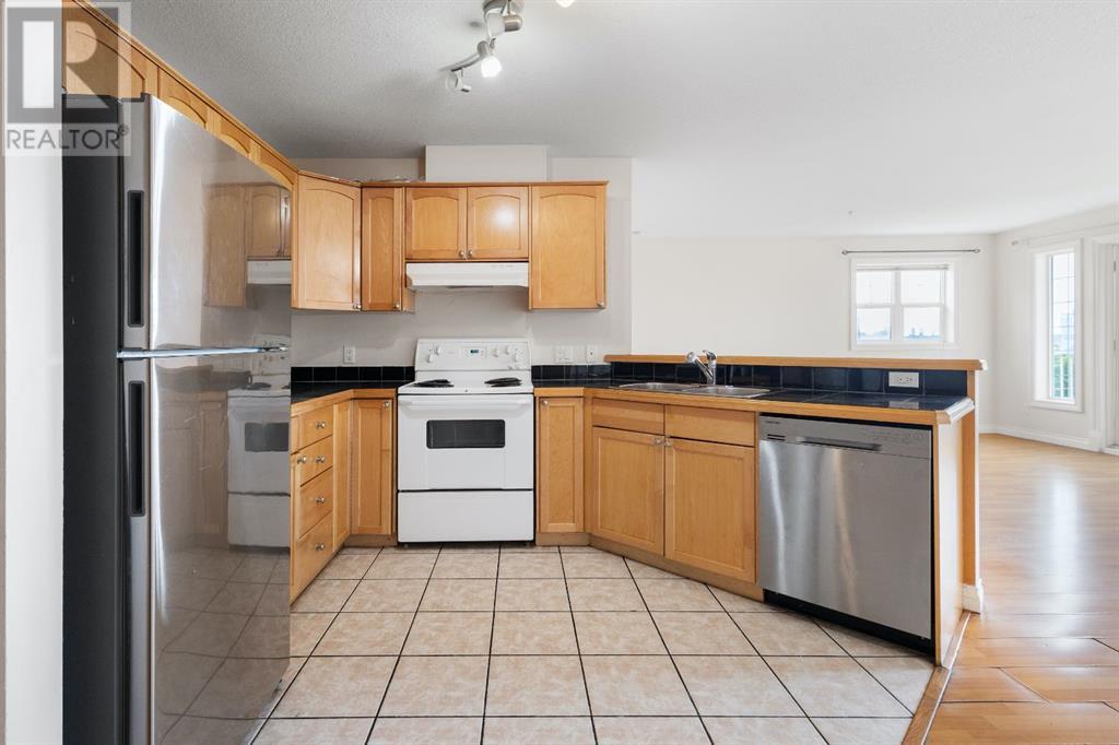 Single Family House for Sale in    Avenue NE Crescent Heights Calgary 