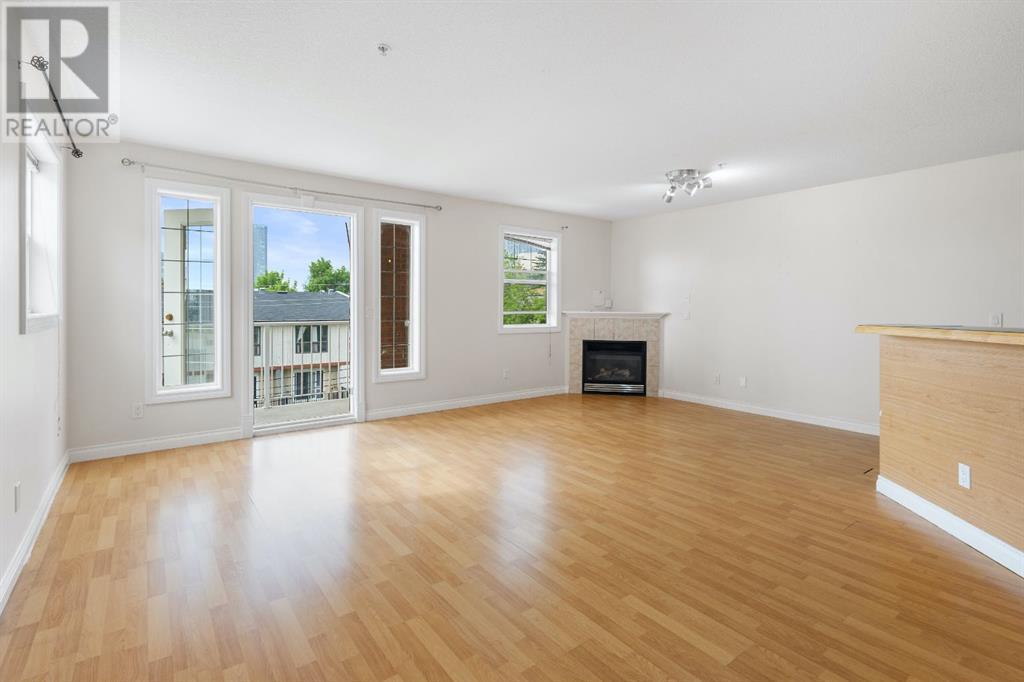 Single Family House for Sale in    Avenue NE Crescent Heights Calgary 