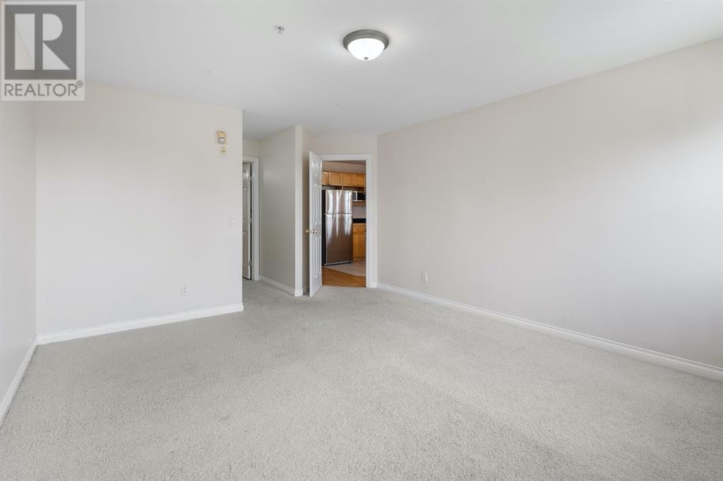 Single Family House for Sale in    Avenue NE Crescent Heights Calgary 