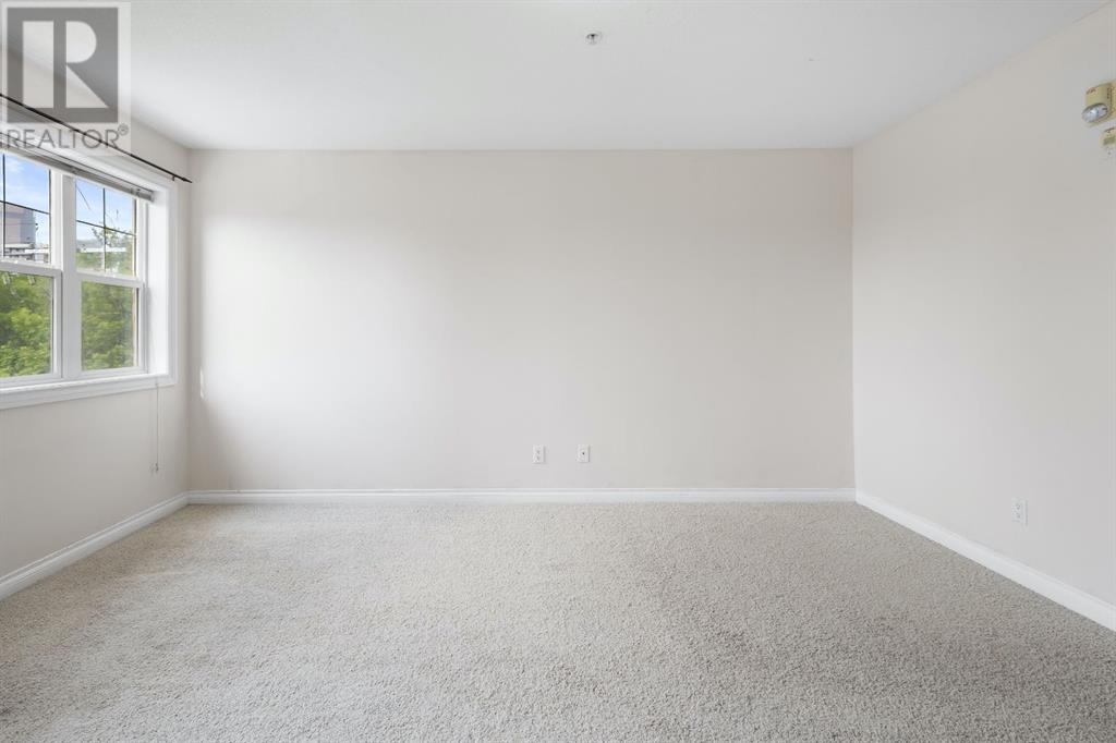 Single Family House for Sale in    Avenue NE Crescent Heights Calgary 