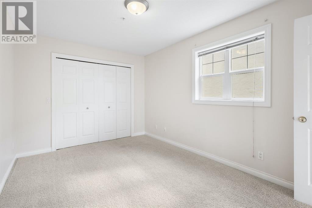 Single Family House for Sale in    Avenue NE Crescent Heights Calgary 