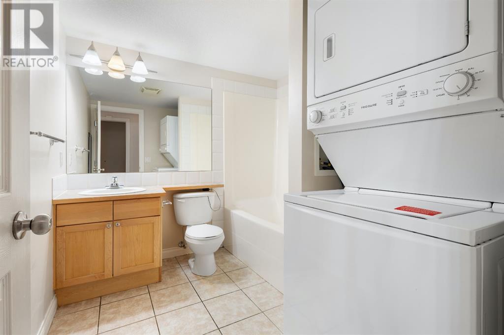 Single Family House for Sale in    Avenue NE Crescent Heights Calgary 
