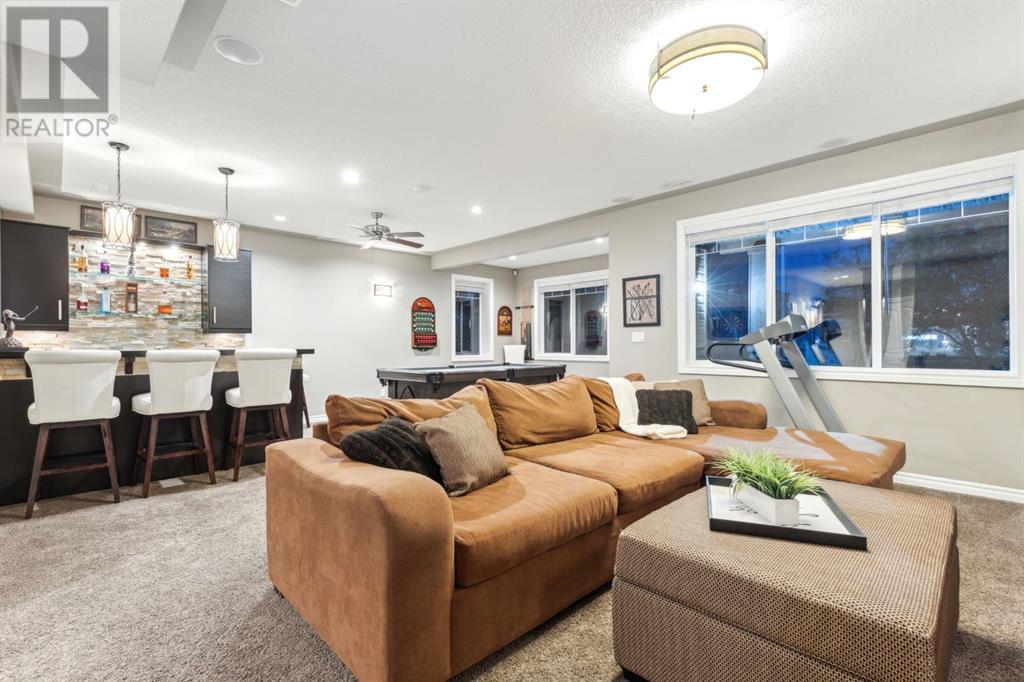 Single Family House for Sale in  Evansbrooke Point NW Evanston Calgary 