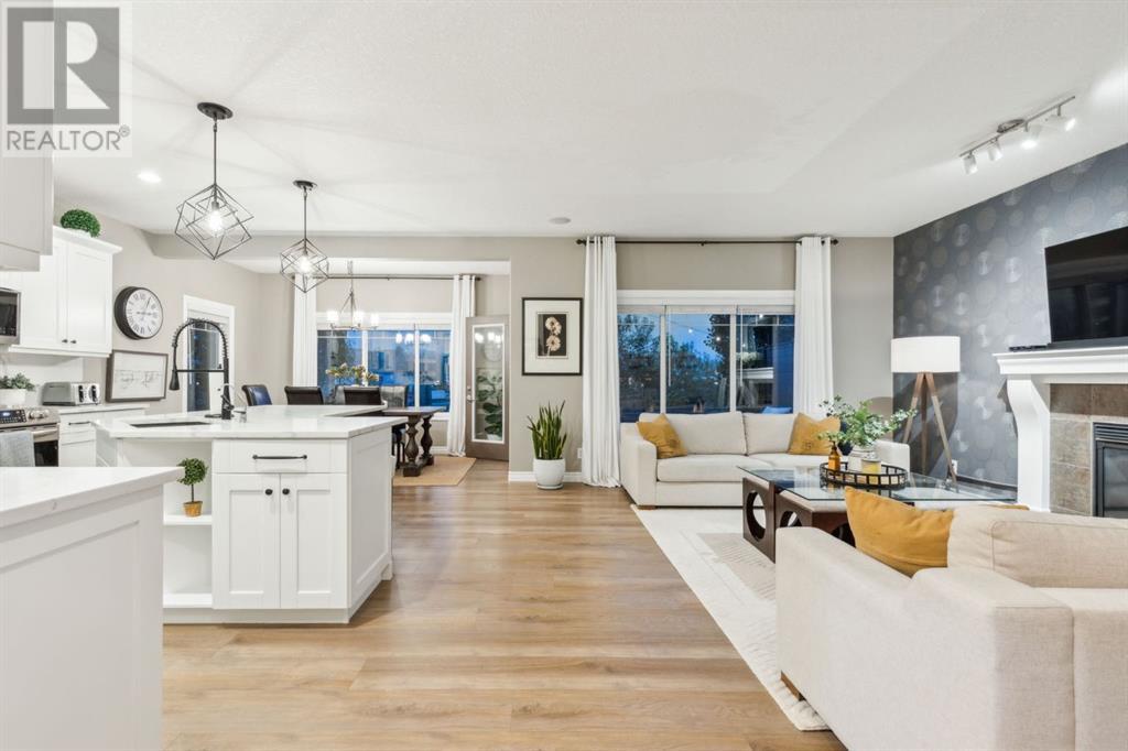 Single Family House for Sale in  Evansbrooke Point NW Evanston Calgary 