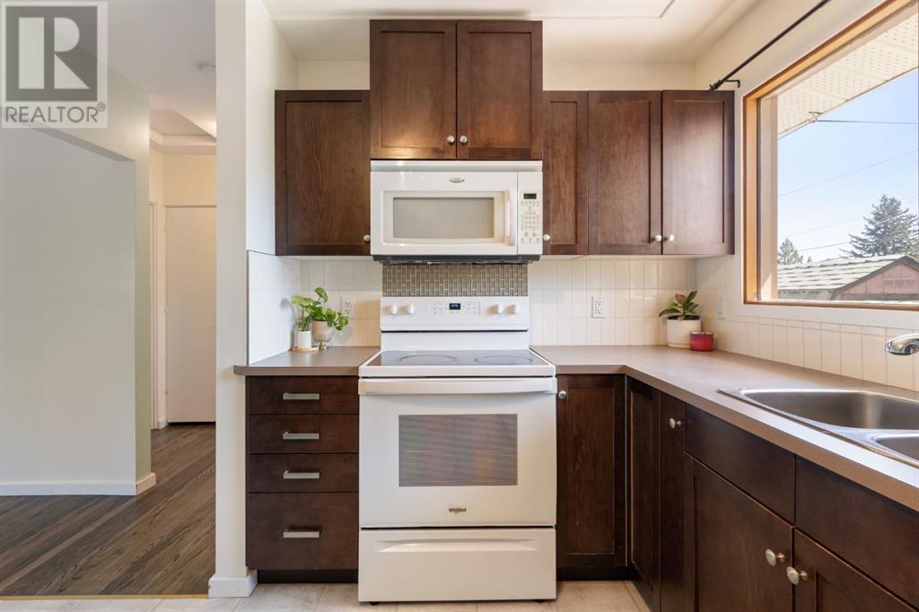 Single Family House Bungalow for Sale in  Fairview Crescent SE Fairview Calgary 