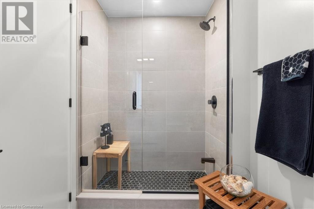 Photo 9 of 2450 Old Bronte Road Unit 706, Oakville ON