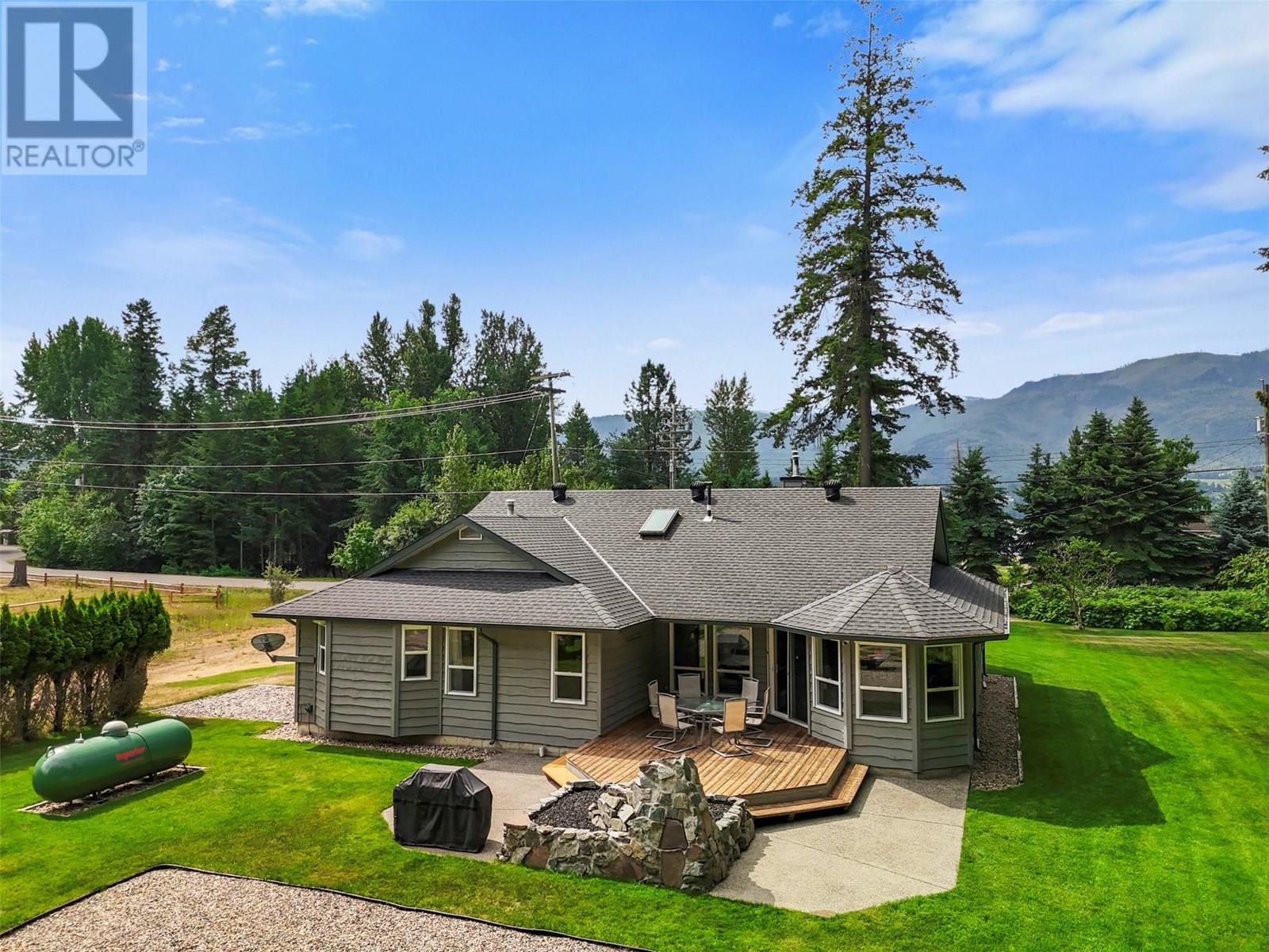 Photo 3 of 3789 Zinck Road, Scotch Creek BC