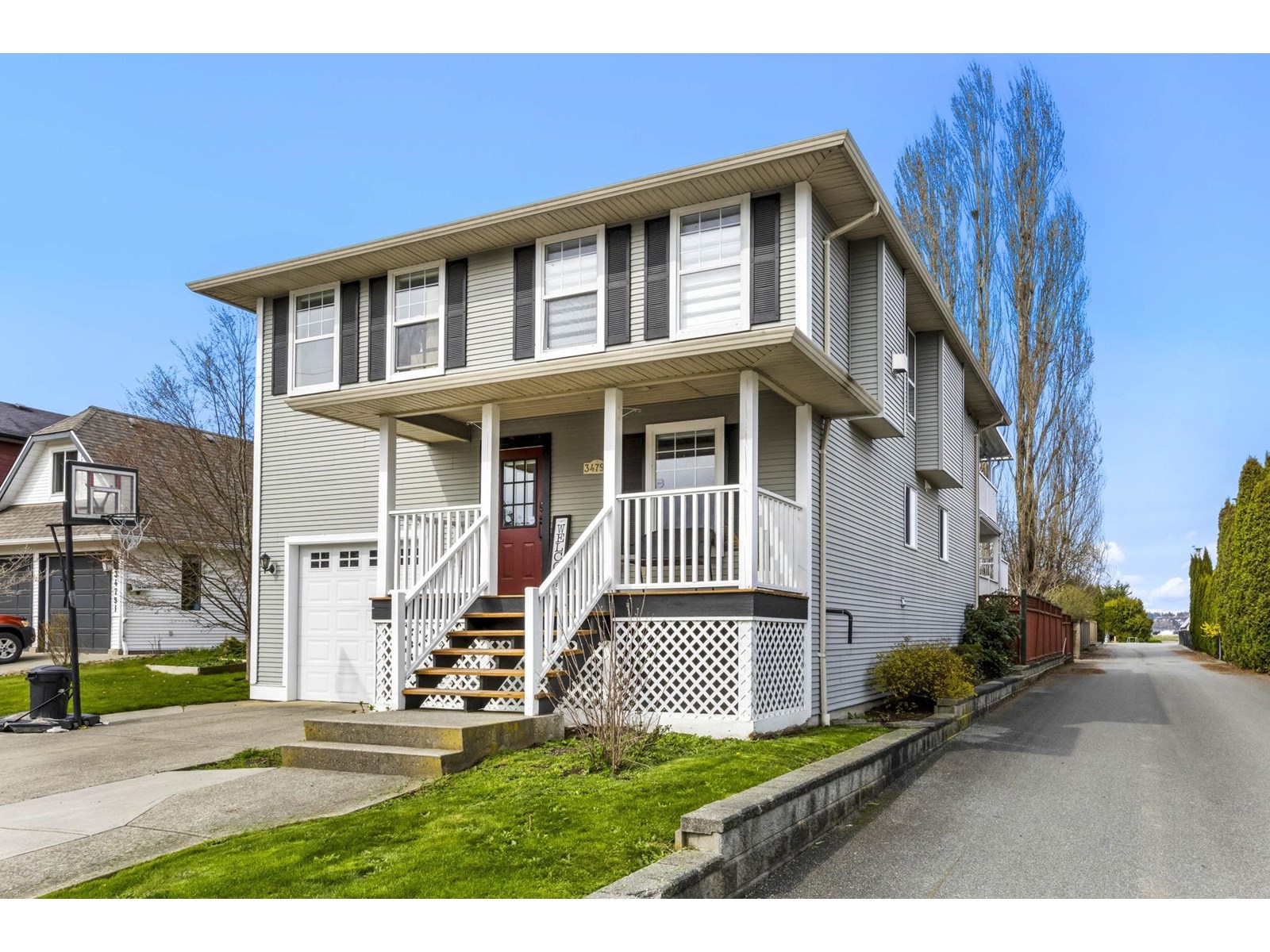 Photo 2 of 34795 1st Avenue, Abbotsford BC