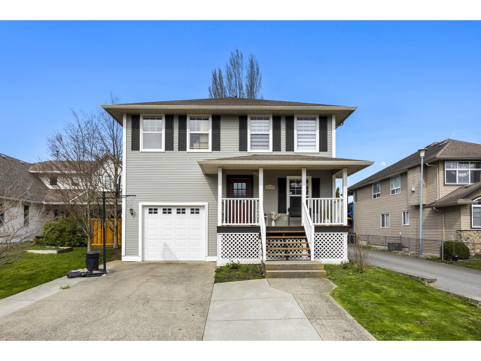 Photo 1 of 34795 1st Avenue, Abbotsford BC