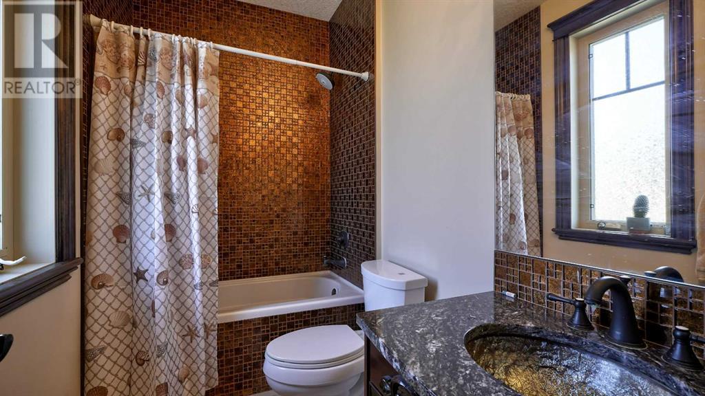 Single Family House for Sale in   Avenue NW Hounsfield Heights/Briar Hill Calgary 