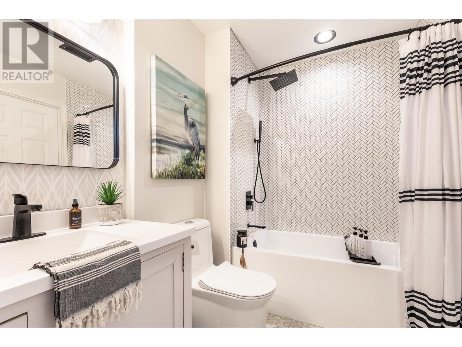 53 735 PARK ROAD, Gibsons