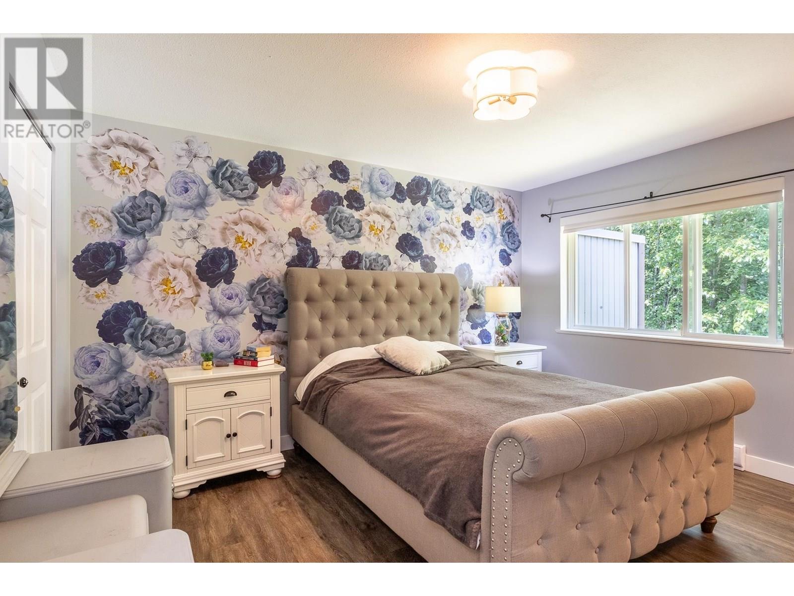 53 735 PARK ROAD, Gibsons