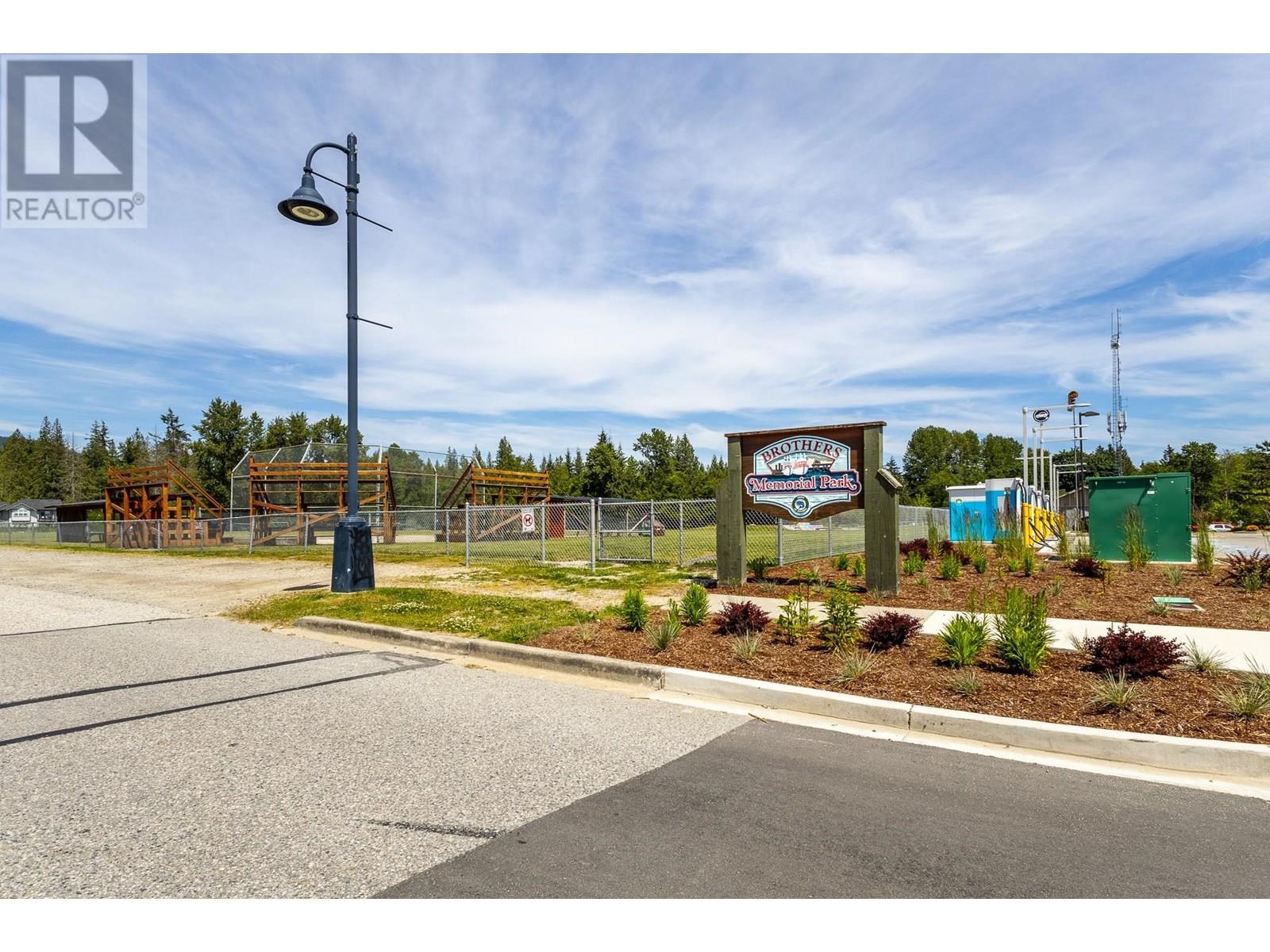 53 735 PARK ROAD, Gibsons