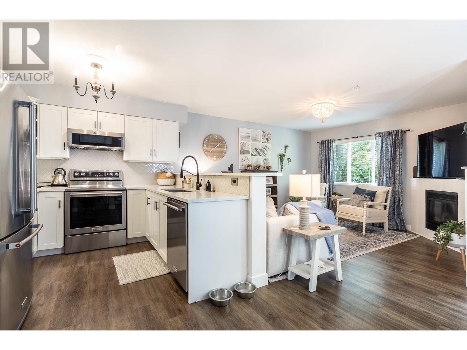 53 735 PARK ROAD, Gibsons