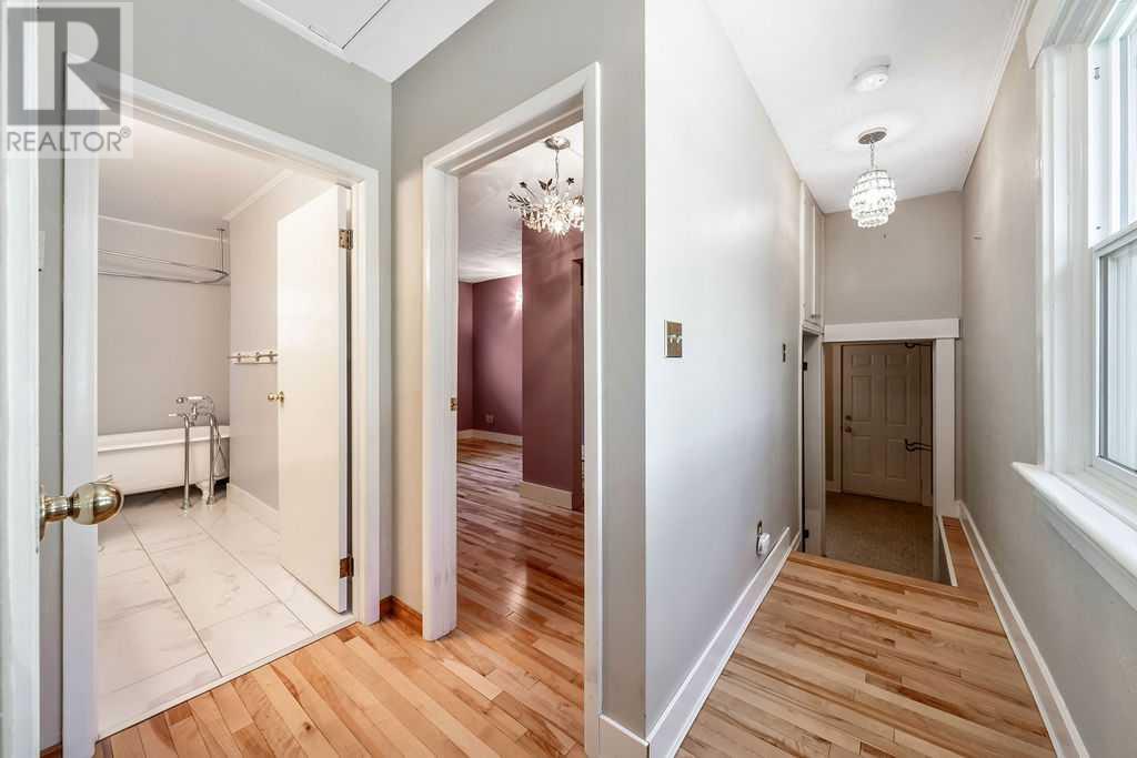 Single Family House Bungalow for Sale in   Avenue NW Capitol Hill Calgary 