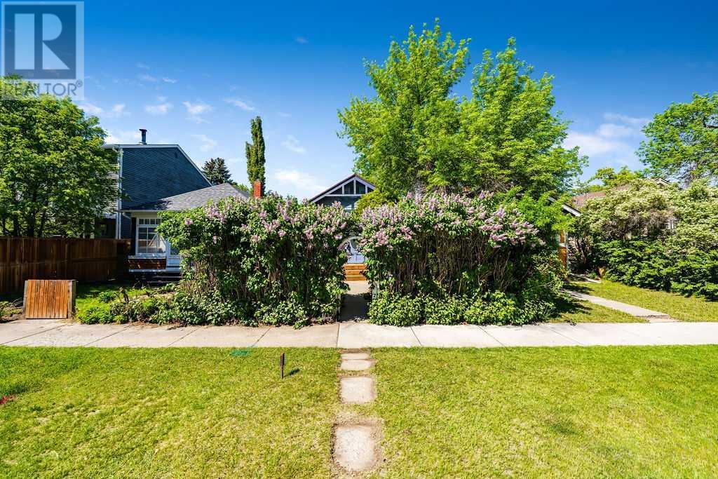Single Family House Bungalow for Sale in   Avenue NW Capitol Hill Calgary 