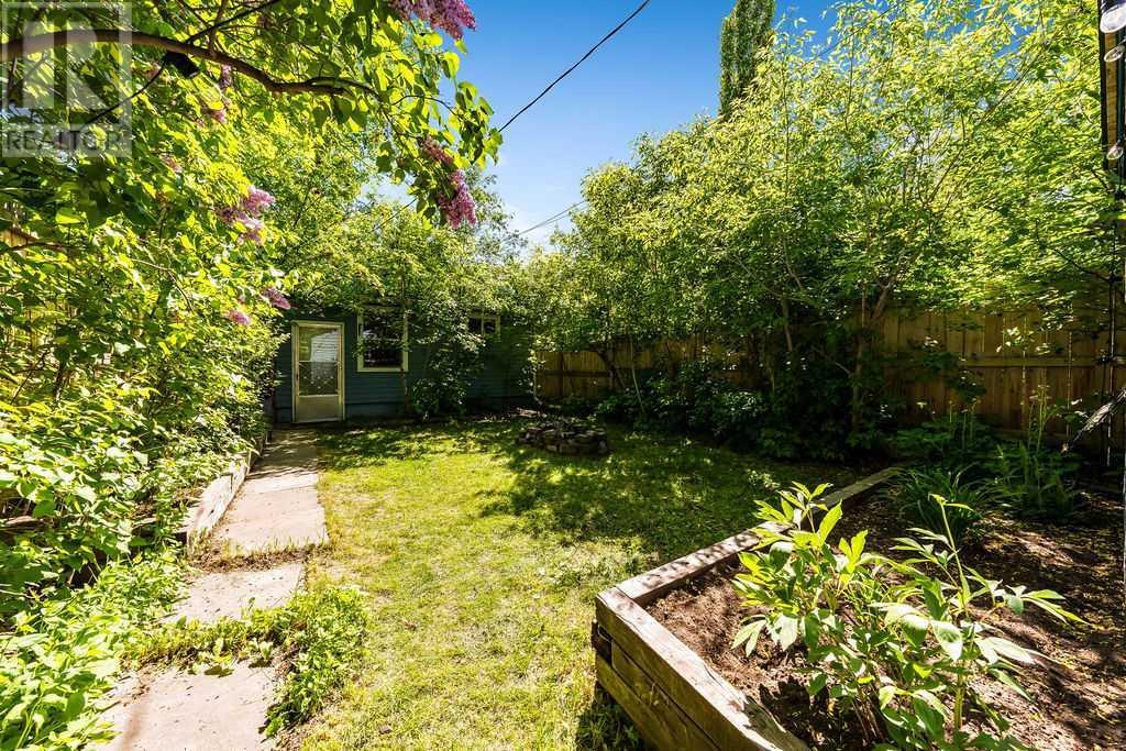 Single Family House Bungalow for Sale in   Avenue NW Capitol Hill Calgary 