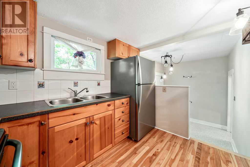 Single Family House Bungalow for Sale in   Avenue NW Capitol Hill Calgary 
