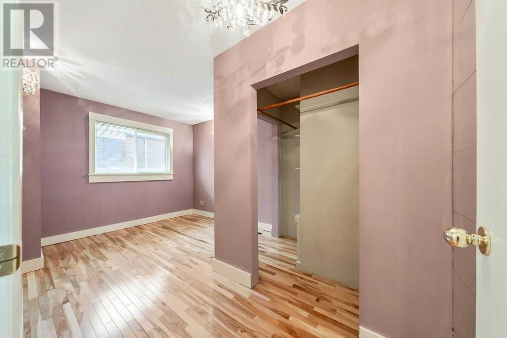 Single Family House Bungalow for Sale in   Avenue NW Capitol Hill Calgary 