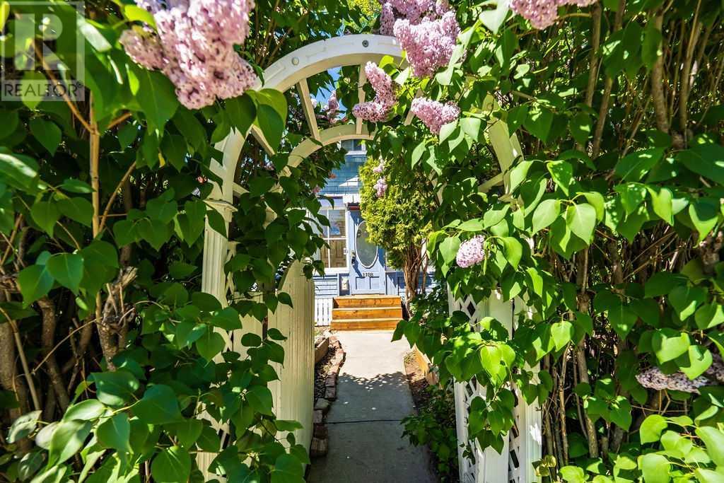 Single Family House Bungalow for Sale in   Avenue NW Capitol Hill Calgary 