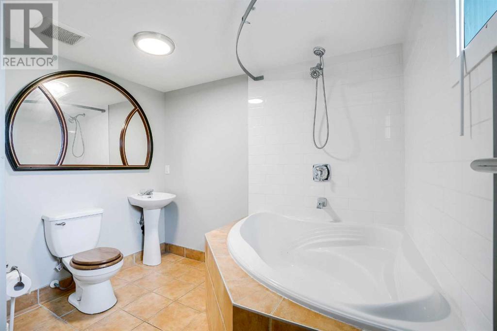 Single Family House Bungalow for Sale in   Avenue NE Winston Heights/Mountview Calgary 