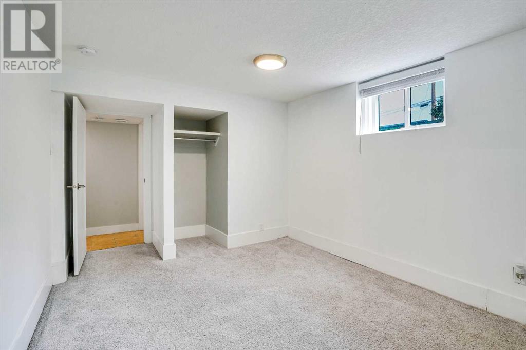 Single Family House Bungalow for Sale in   Avenue NE Winston Heights/Mountview Calgary 