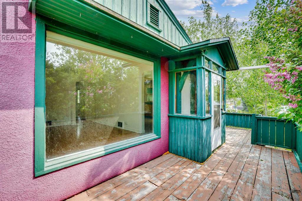 Single Family House Bungalow for Sale in   Avenue NE Winston Heights/Mountview Calgary 