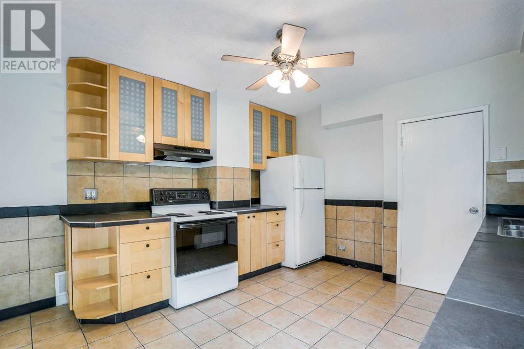 Single Family House Bungalow for Sale in   Avenue NE Winston Heights/Mountview Calgary 